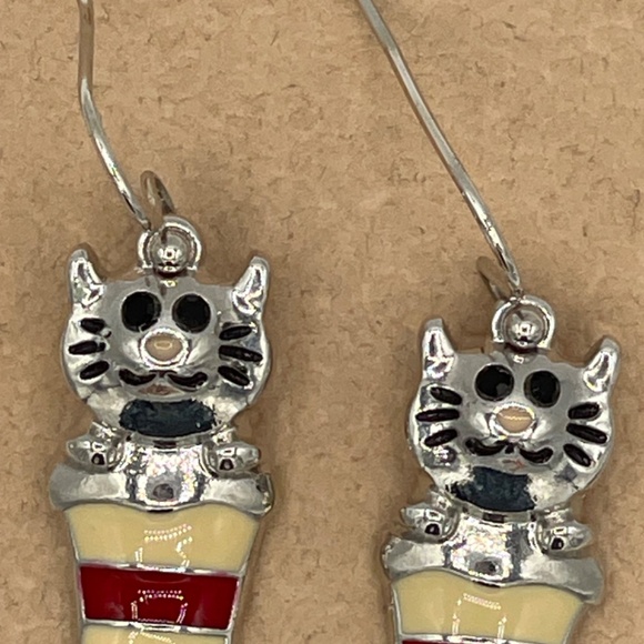 Christmas Stockings And Kitten Cat Jingle Bells Pierced Earrings - Picture 7 of 9